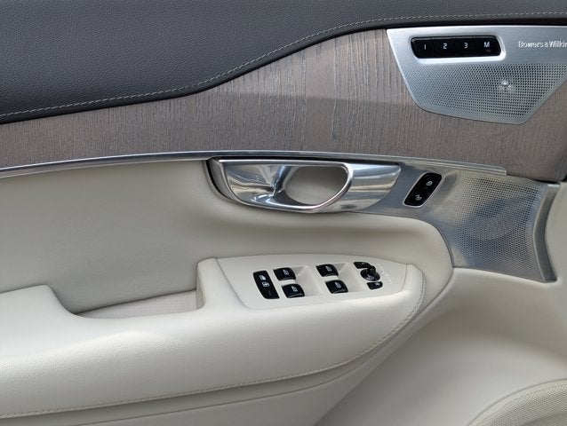 2022 Volvo XC90 Recharge Plug-In Hybrid Inscription