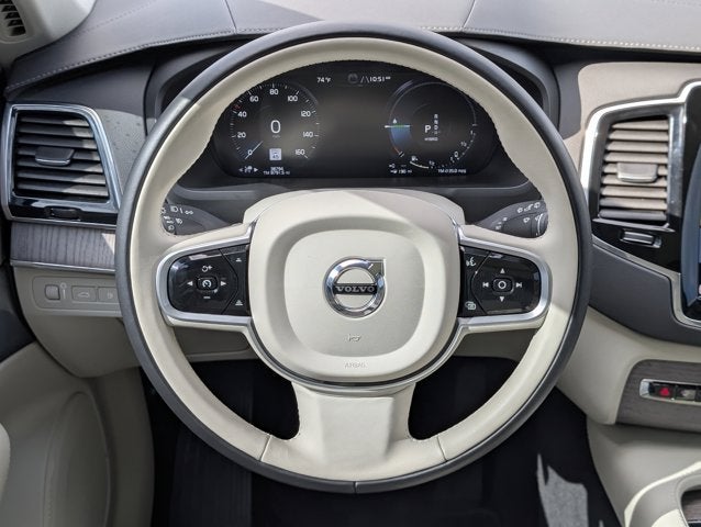 2022 Volvo XC90 Recharge Plug-In Hybrid Inscription