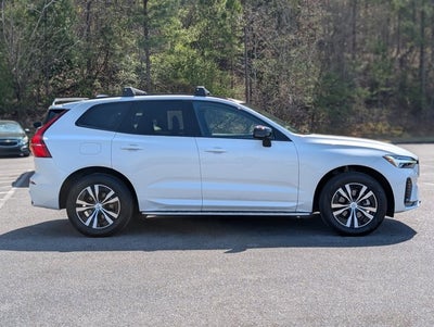 2024 Volvo XC60 Core Dark Theme