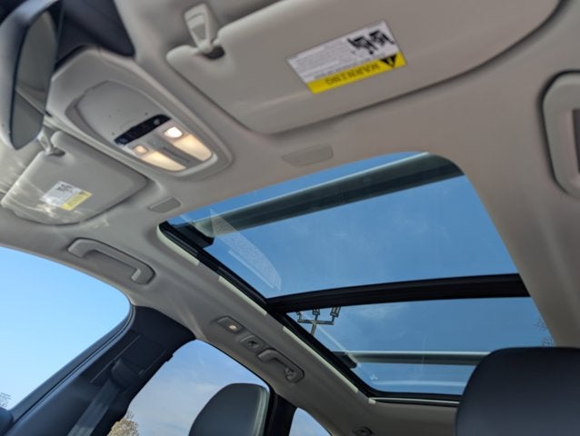 2024 Volvo XC60 Core Dark Theme