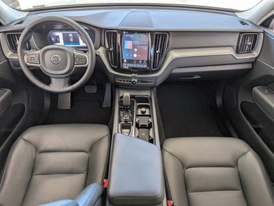 2024 Volvo XC60 Core Dark Theme