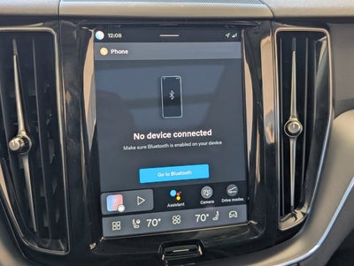 2024 Volvo XC60 Core Dark Theme