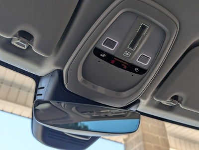 2024 Volvo XC60 Core Dark Theme