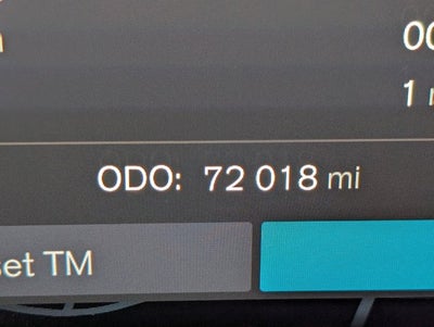 2024 Volvo XC40 Plus Bright Theme