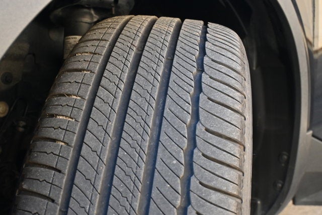 2025 Volvo XC40 Core Bright Theme