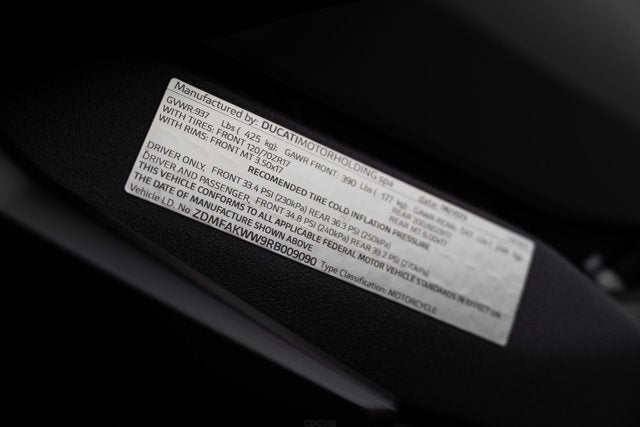 2024 DUCATI STREETFIGHTER V4S